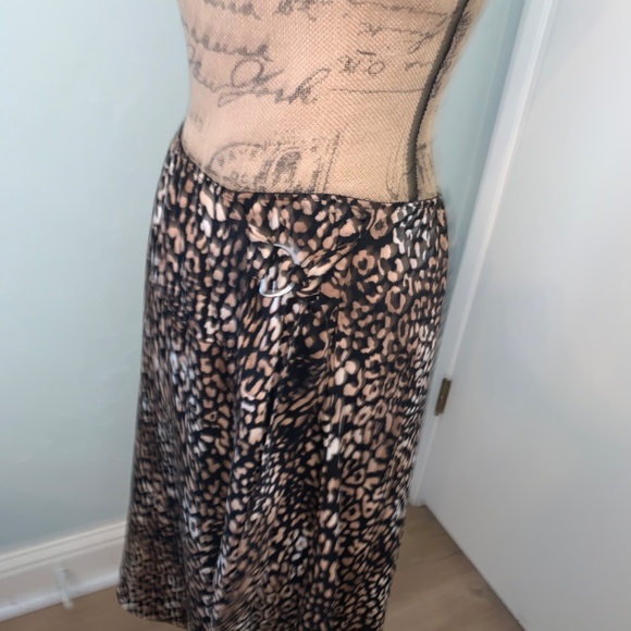Y2K
Pull-on printed bias midi skirt faux wrap Fairy black animal print cheetah - Picture 4 of 13